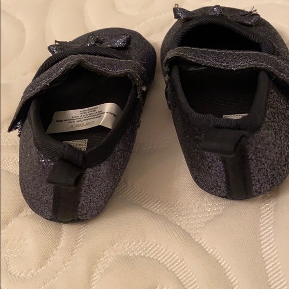 Carters infant sparkly shoe - Picture 5 of 7